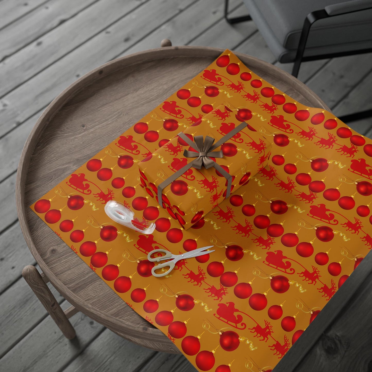 Holiday Balloon & Ornament Wrapping Paper