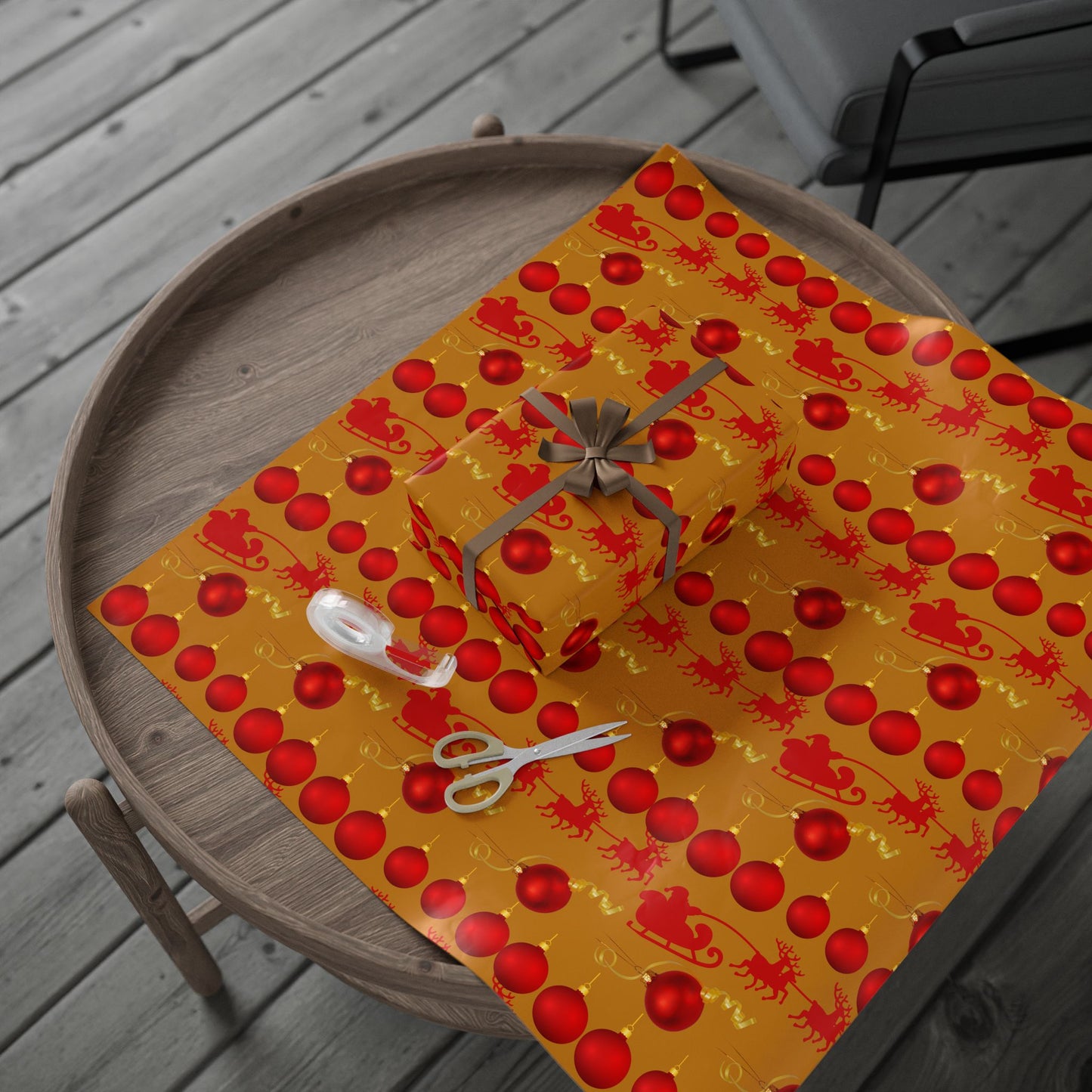 Holiday Balloon & Ornament Wrapping Paper